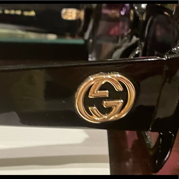 Authentic Gucci Sunglasses - Picture 3 of 8